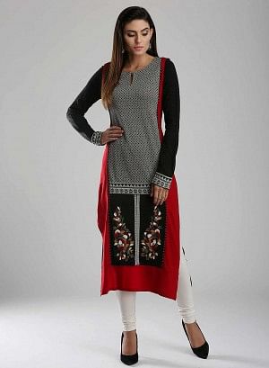 Black & Red Woollen Round Neck kurta