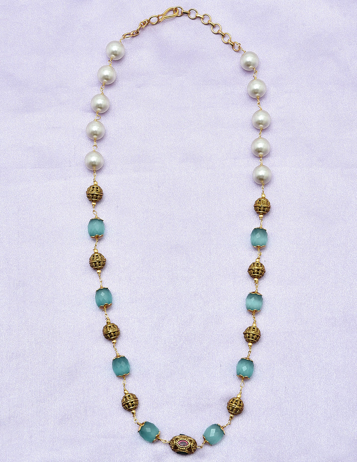 Designer Pearls and Sea Green Beads Mala