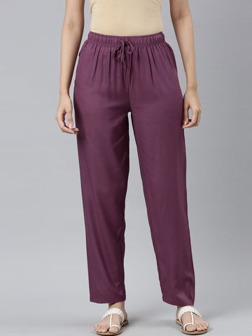 Women Solid Dark Purple Viscose Mid Rise Casual Pants