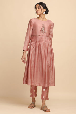 Dusty Pink Pleated kurta in Cotton Silk