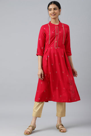 Red Mettalic Embroidered kurta With Pleats