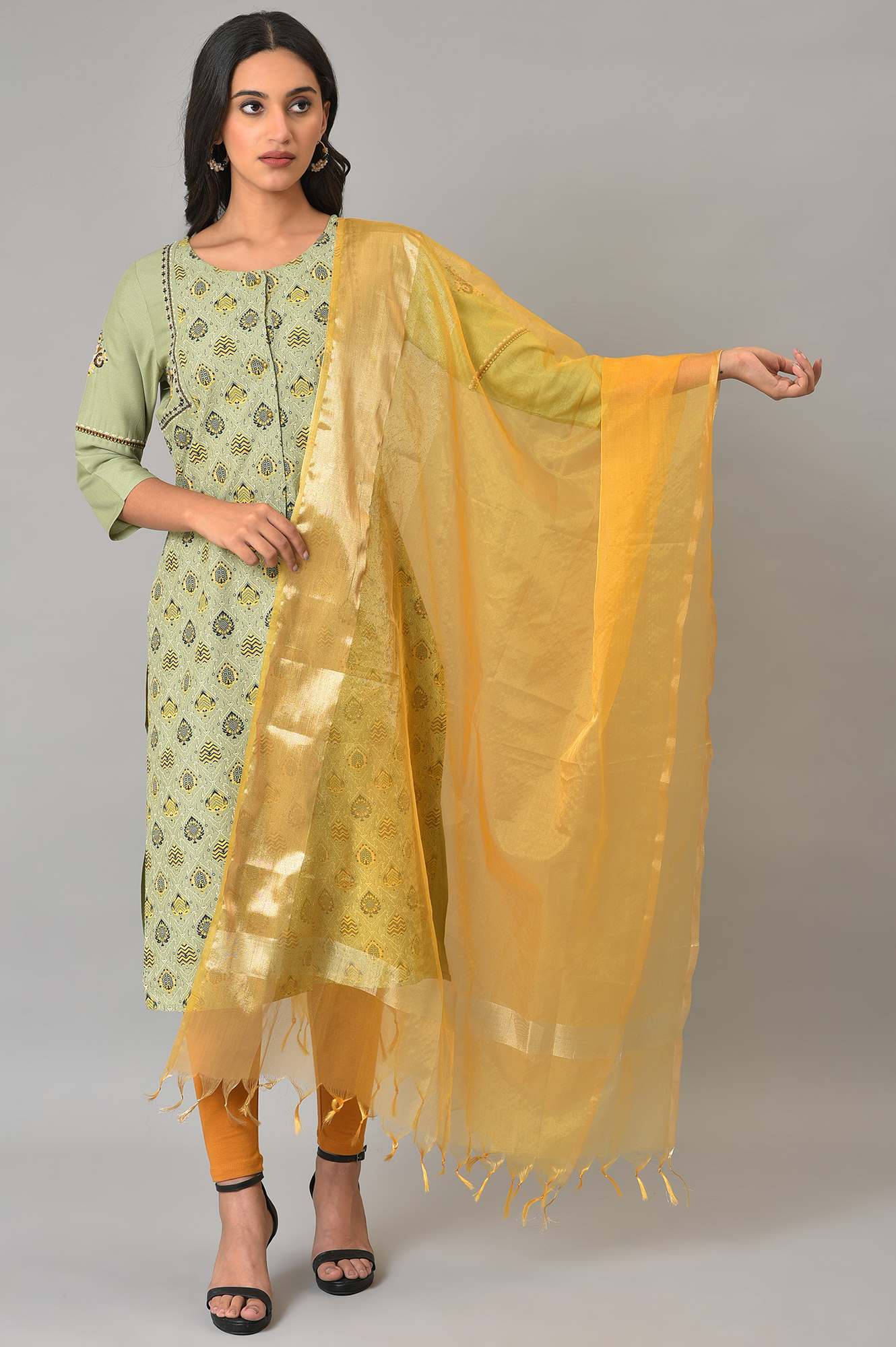 Mustard Organza Drape With Zari Woven Border Detail