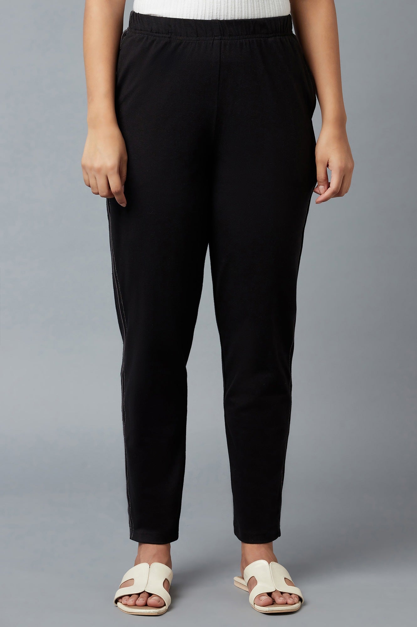 Black Ankle Length Jersy Pants