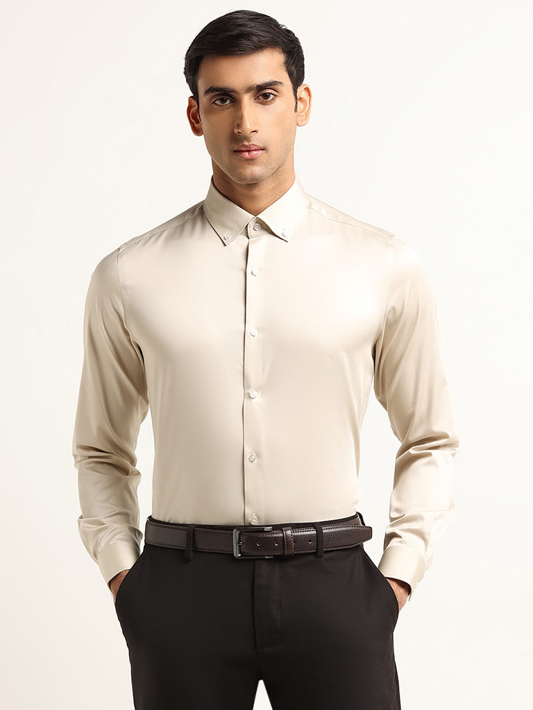 WES Formals Beige Solid Slim Fit Shirt