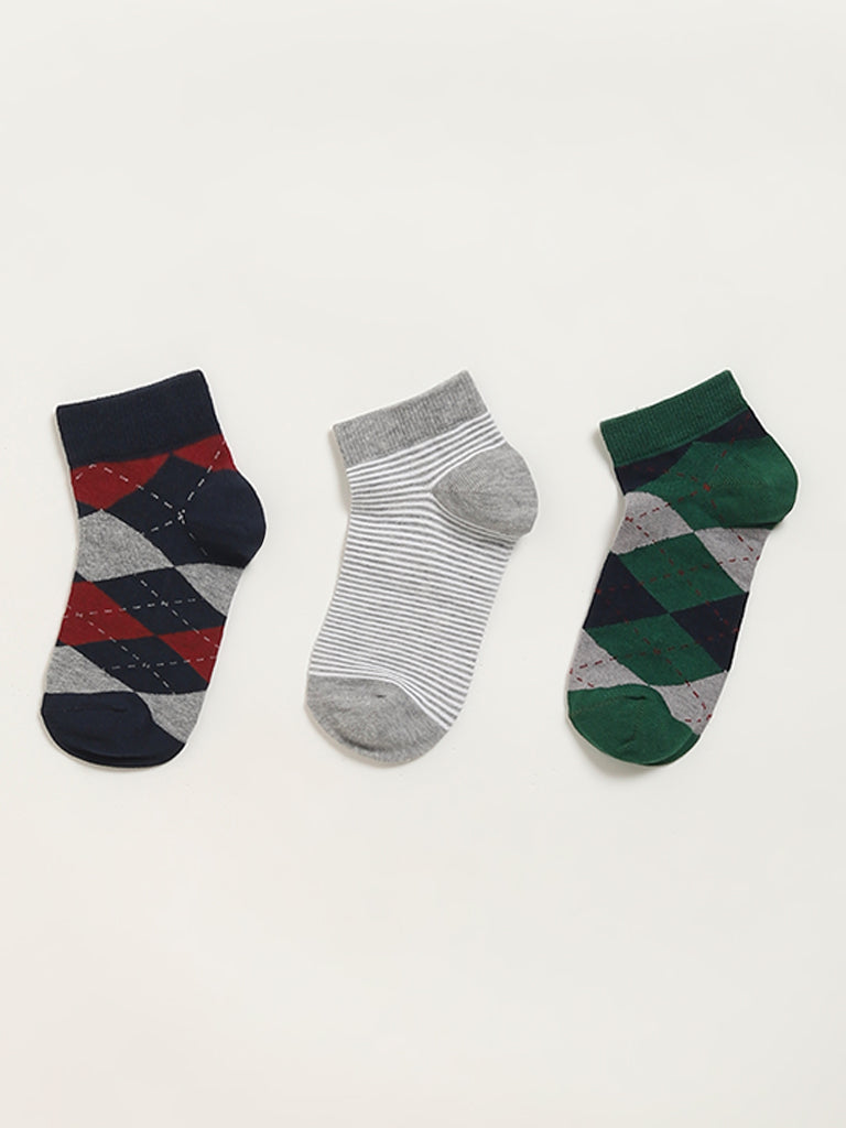 Y&F Kids Multicolour Printed Socks - Pack of 3