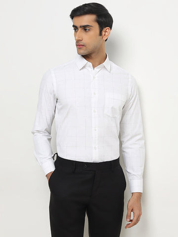 WES Formals White Checks Printed Slim-Fit Shirt