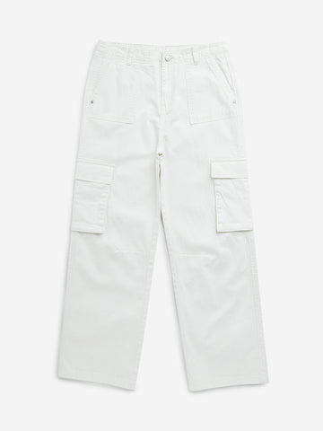 Y&F Kids Off-White Cargo-Style Mid-Rise Trousers