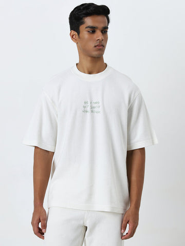 Nuon White Text Printed Relaxed-Fit Cotton T-Shirt