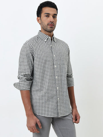 WES Casuals Dark Green Checkered Relaxed-Fit Cotton Shirt