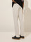 Nuon Off-White Relaxed - Fit Mid - Rise Jeans