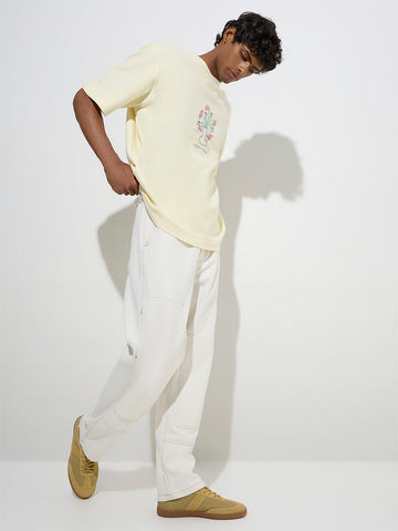 Nuon Off-White Relaxed - Fit Mid - Rise Jeans