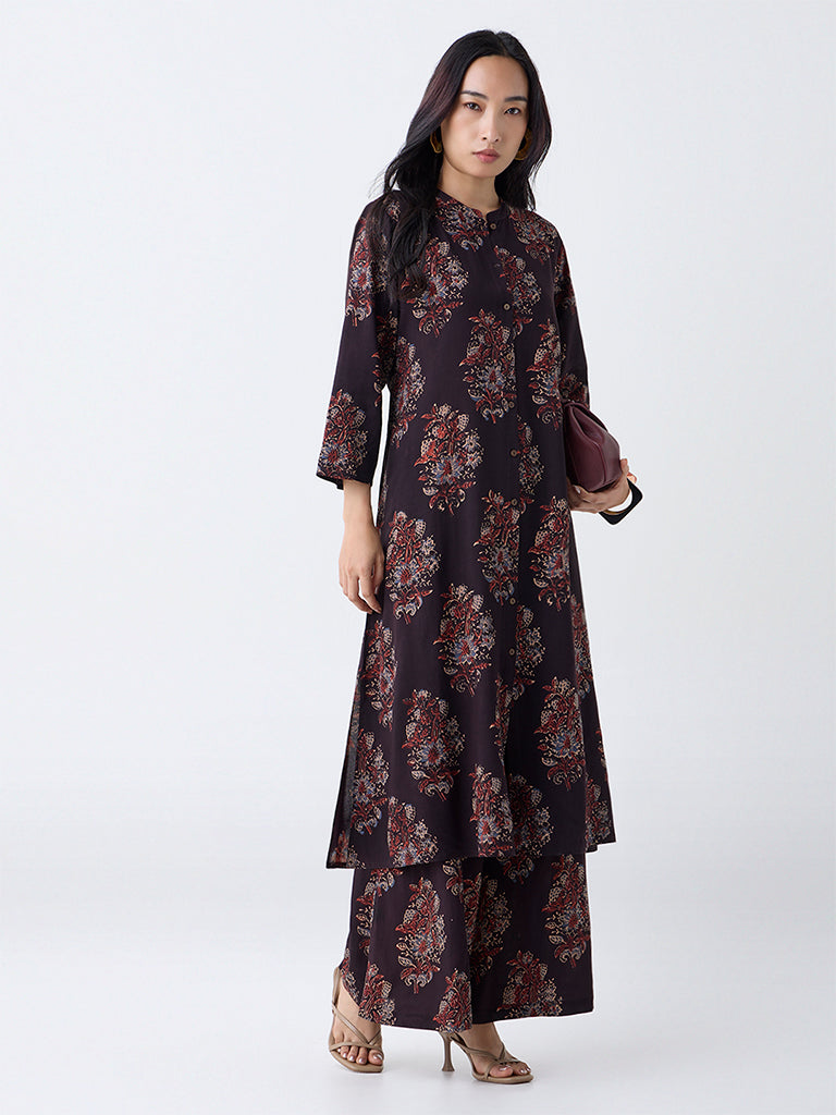 Utsa Black Boota Foliage Pattern A-Line Kurta