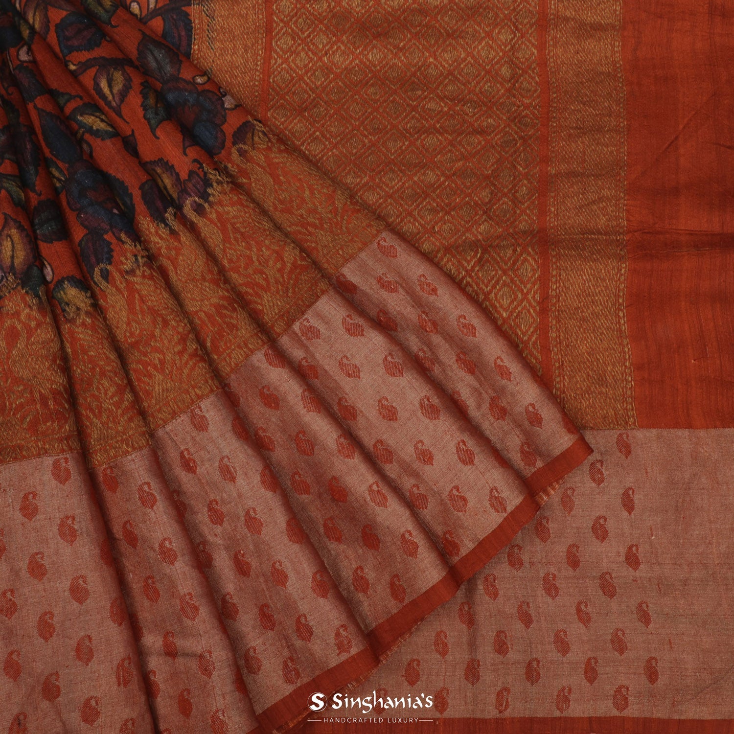 Alloy Orange Printed Matka Silk Saree With Floral Pattern Has Big Border