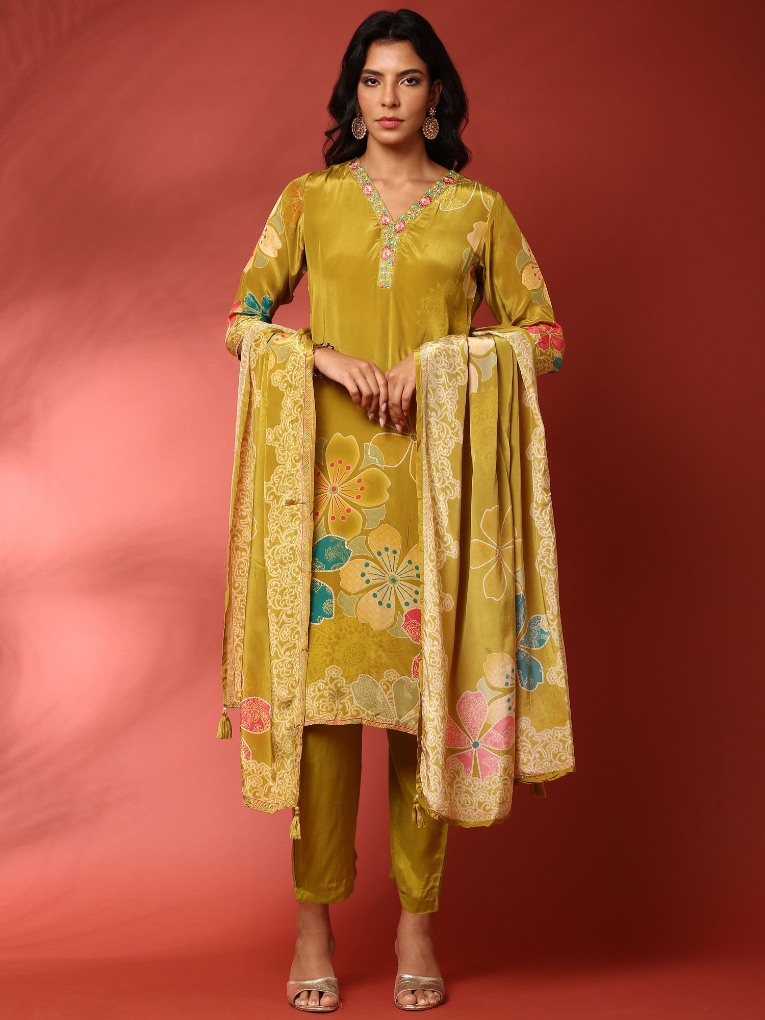 Mehendi green crepe three piece suit set