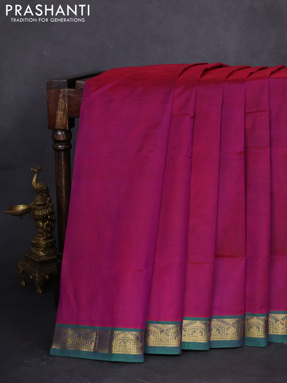 10 yards silk cotton saree dark magenta pink and green with plain body and zari woven border