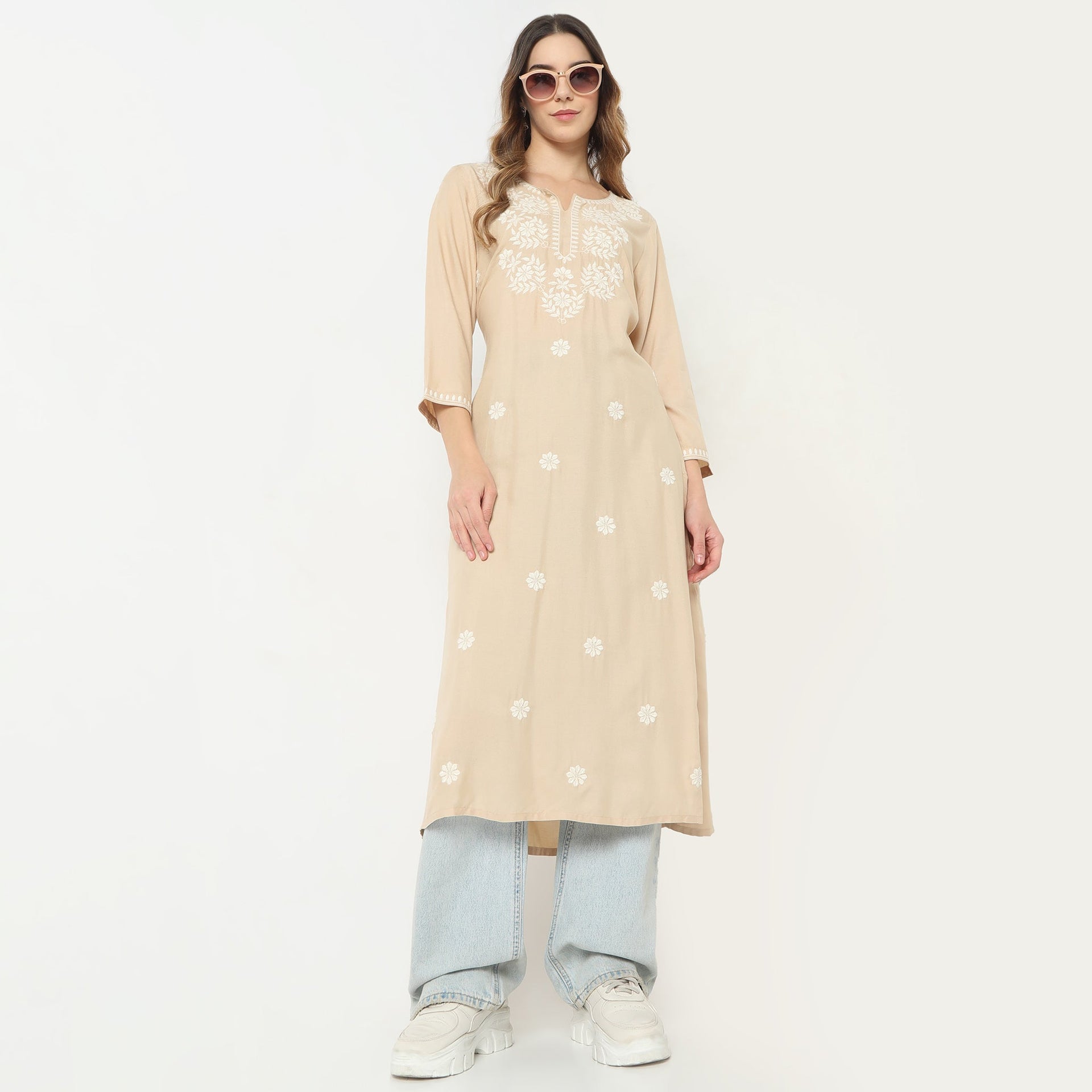 Calf Length Three-Fourth Sleeve Straight Fit Embroidered Kurta