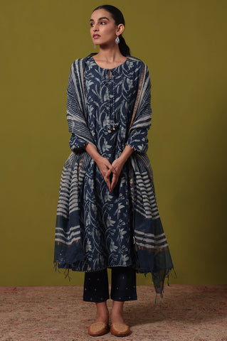 Blue Floral Printed Flared Pure Cotton Kurta