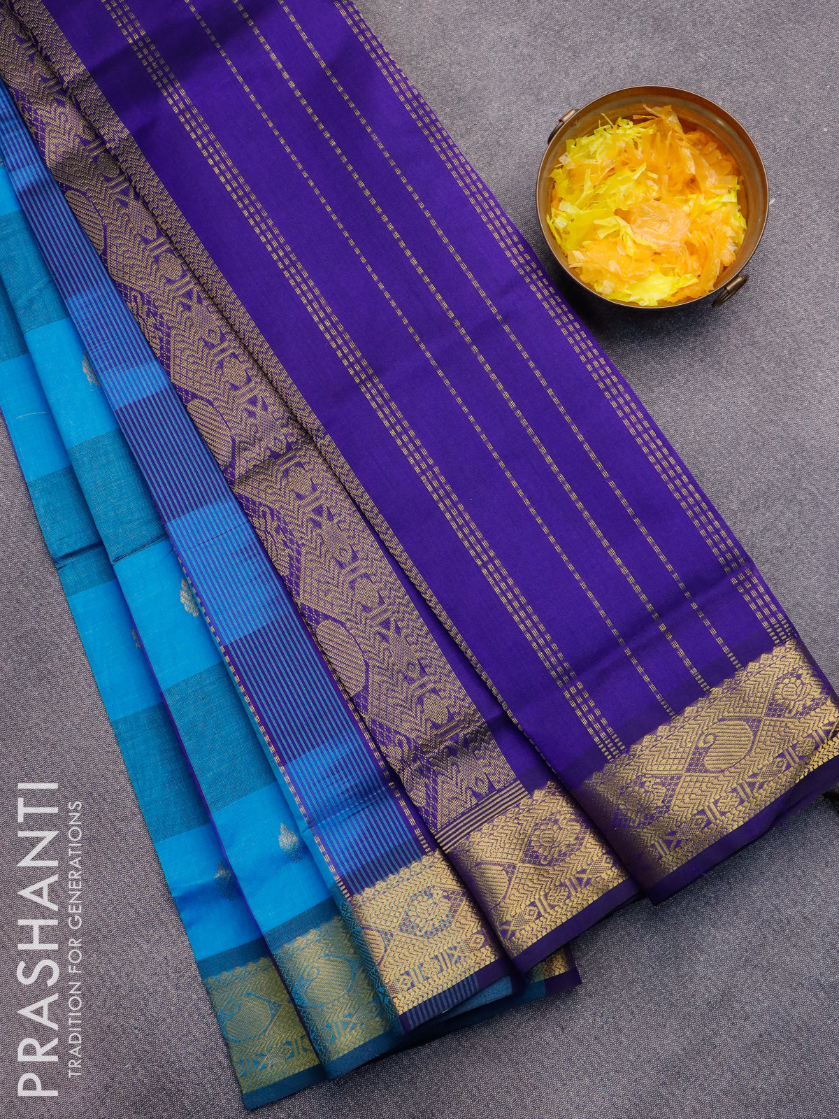 Silk cotton saree cs blue and blue with allover paalum pazhamum checked pattern & zari buttas and zari woven border