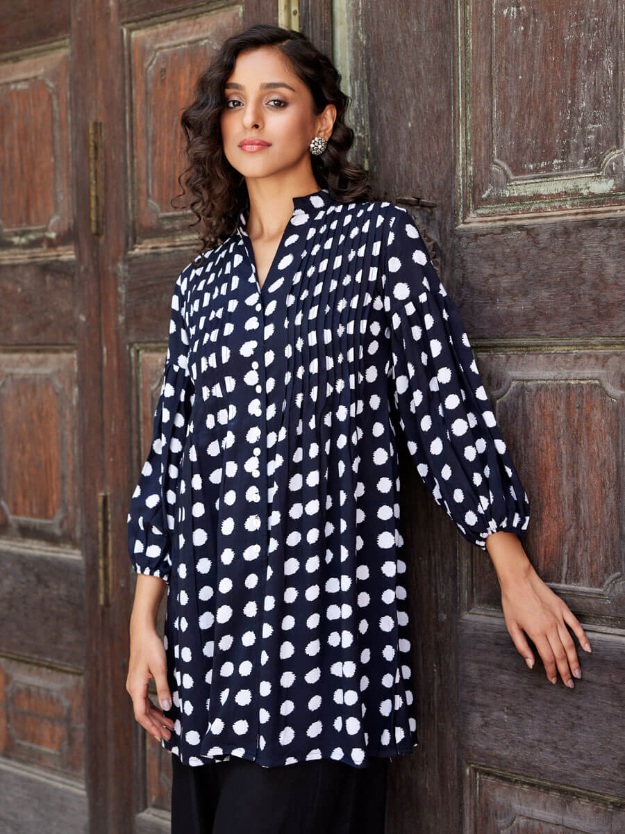 Shiddat Black Hand Printed Pintuck Shirt Kurta