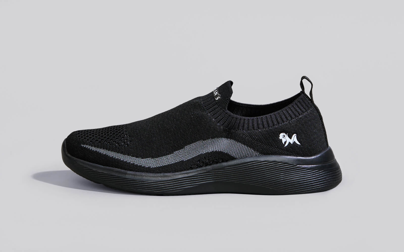 Everyday Basic Slip Ons : Black