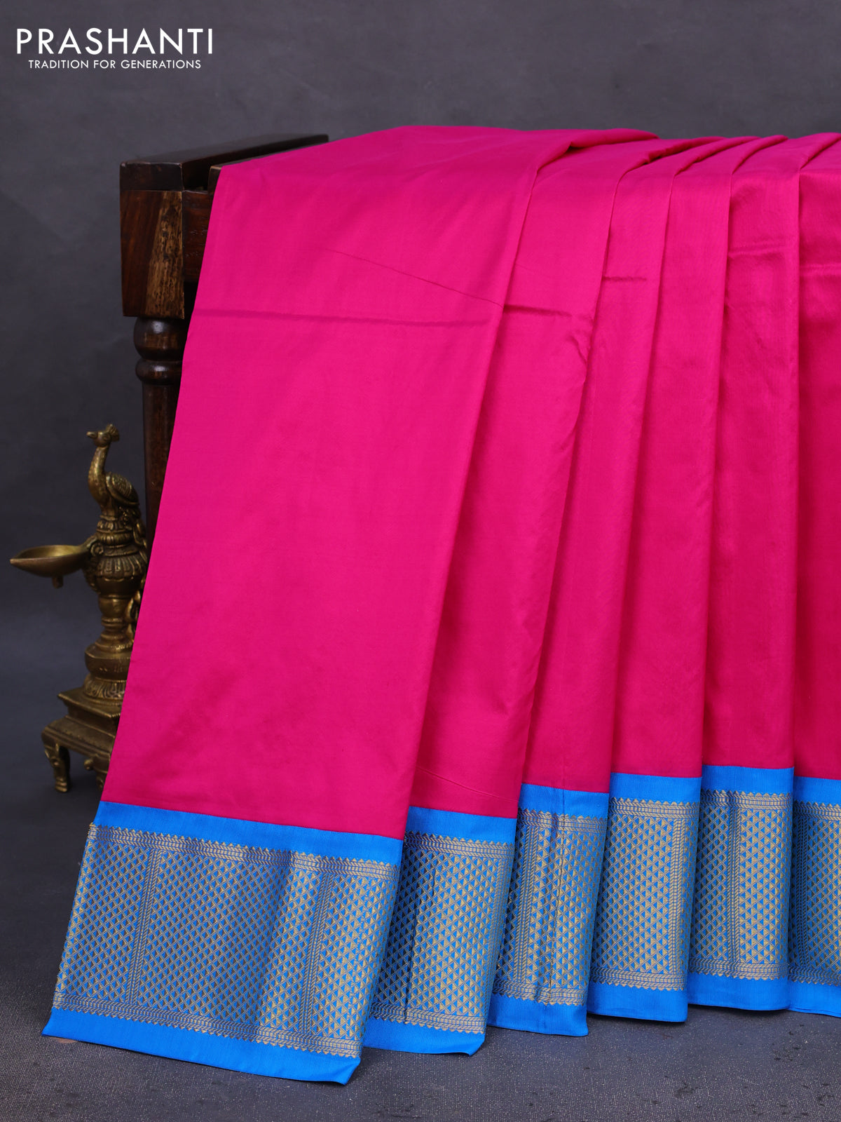 10 Yards silk saree pink and cs blue with plain body and zari woven border
