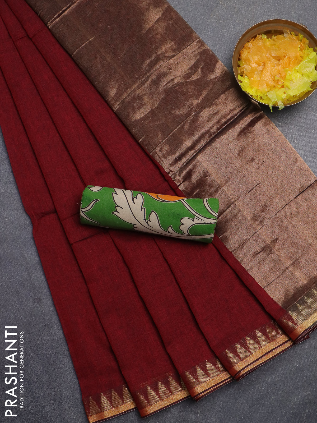 Bengal soft cotton saree maroon and green with plain body and zari woven border