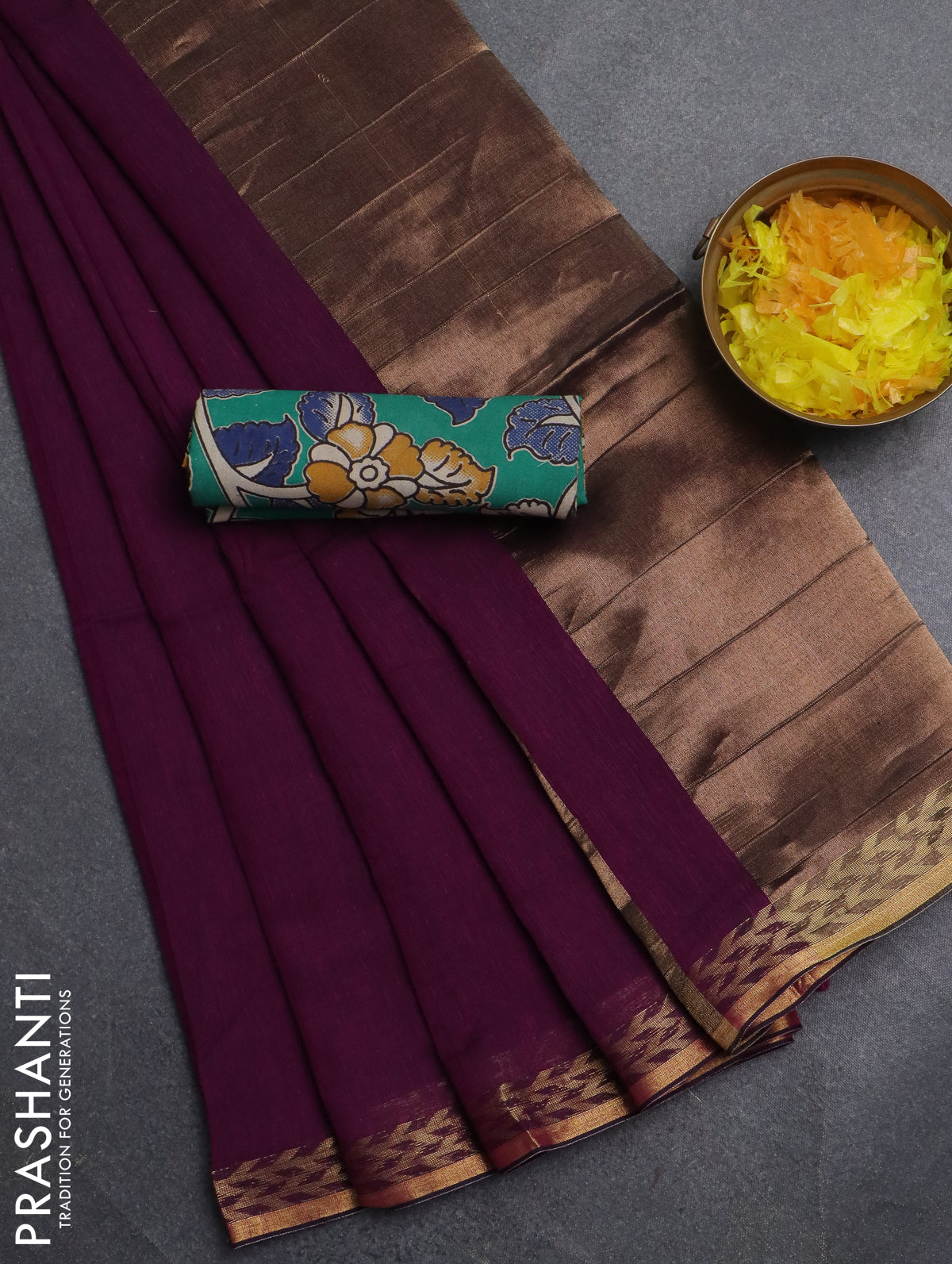 Bengal soft cotton saree purple and green with plain body and zari woven border