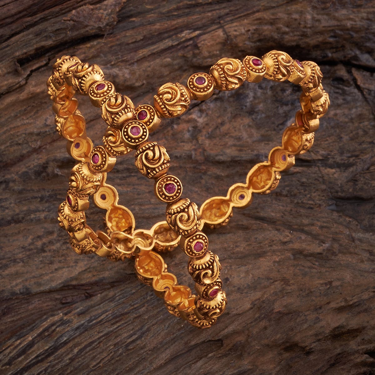 Antique Bangle 165538