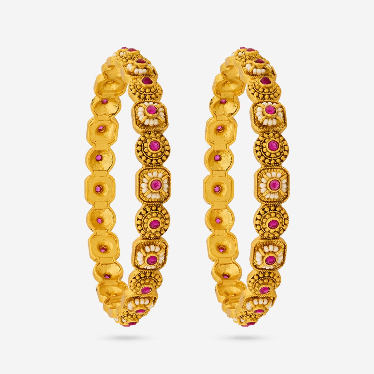 Antique Bangle 188575