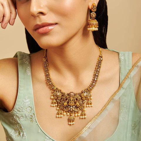 Antique Necklace 172720
