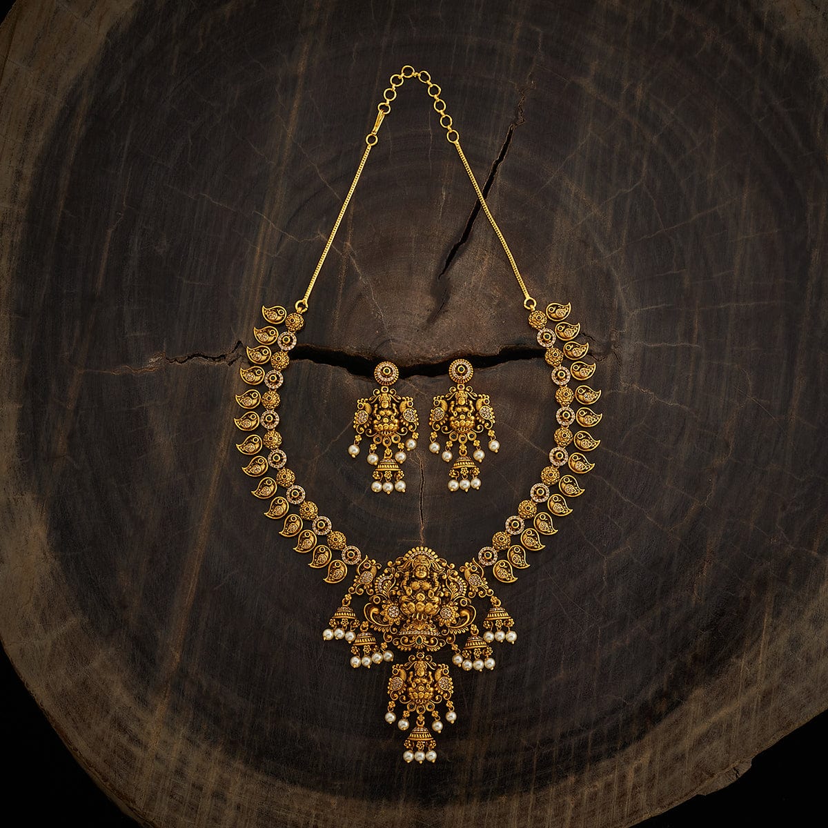 Antique Necklace 172629