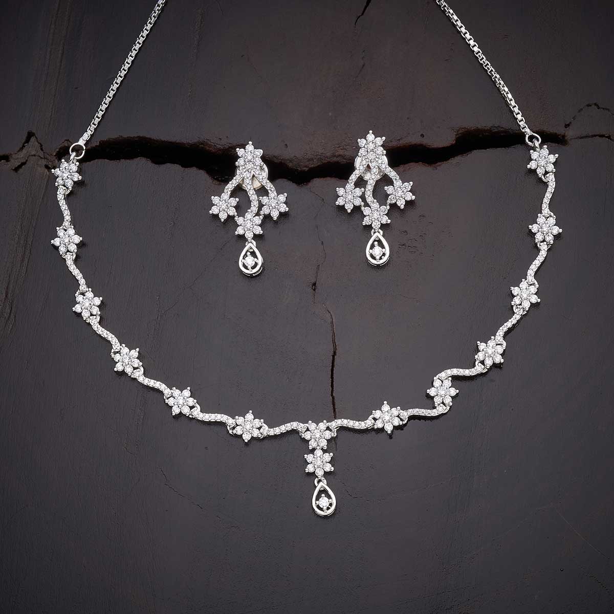 Zircon Necklace 136504